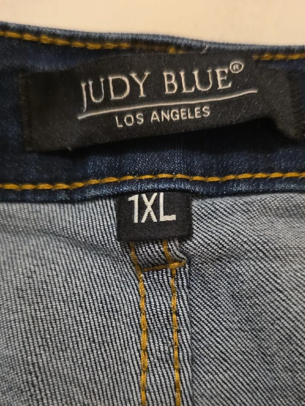 Judy Blue Women's Dark Blue 7 Inch Denim Shorts 1XL